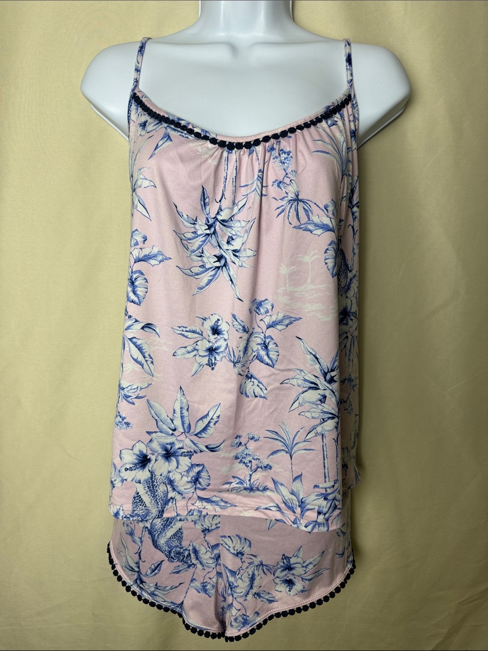 Secret Treasures Pink & Blue Floral Lace-Trim Cami Set